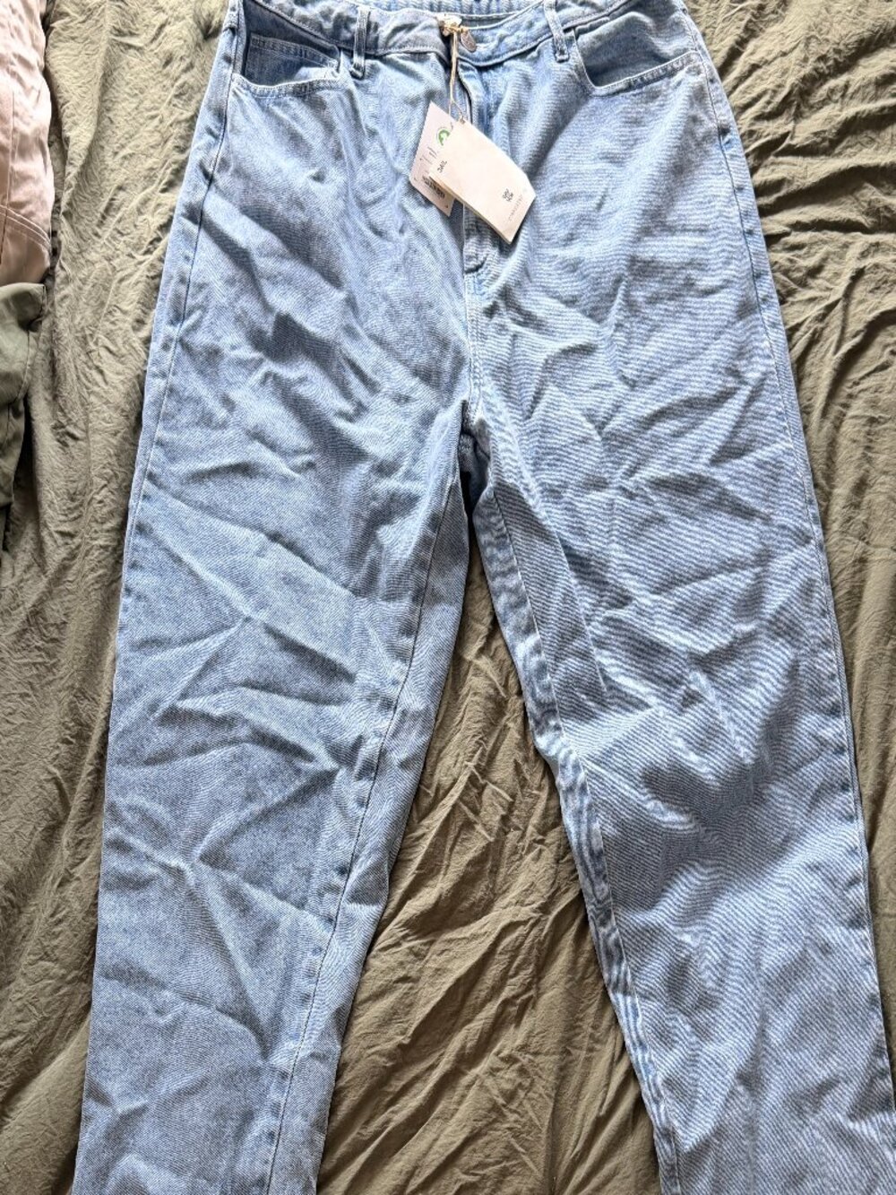 NWT Lucy & Yak Relaxed High Waisted Dana Mom Style Jeans Light Wash - W38 Long